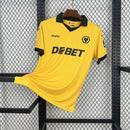 CAMISOLA DO WOLVES 25/26 AMARELO