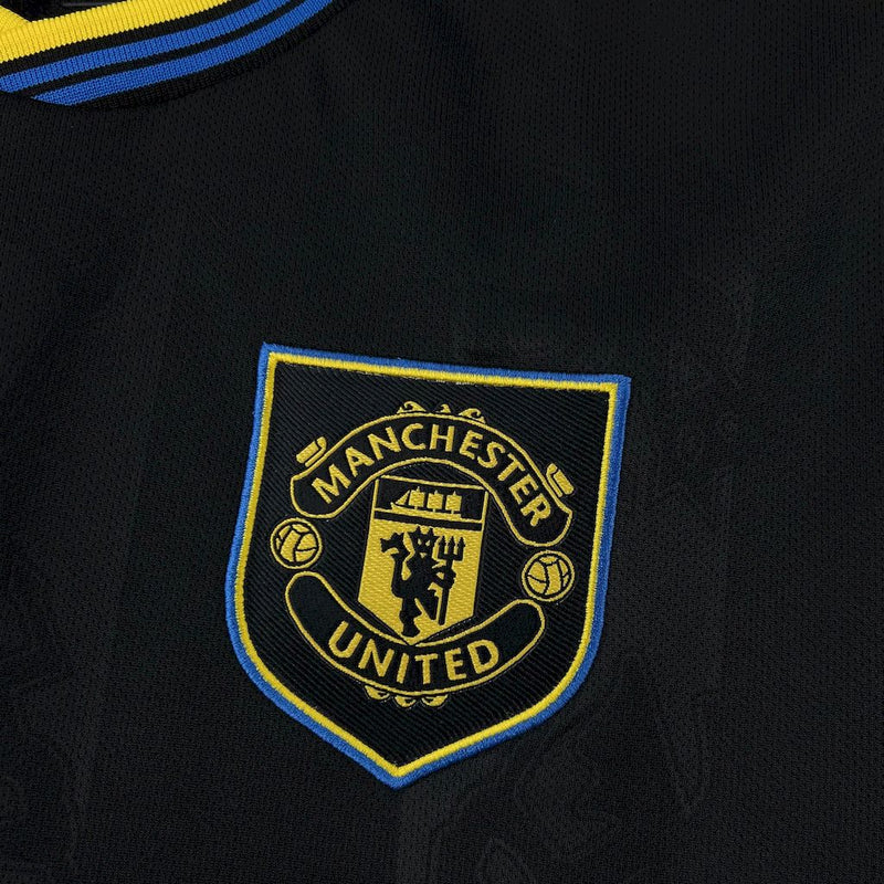 CAMISOLA DO MANCHESTER UNITED 25/26 PRETO