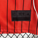 CAMISOLA DE BASEBOL DO MANCHESTER UNITED 25/26 VERMELHO